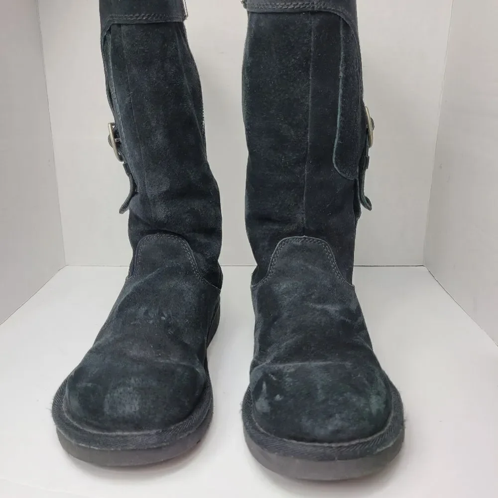 UGG Cargo III 3 Buckle Side Zip Suede Sheepskin Boot Shoes Size 8